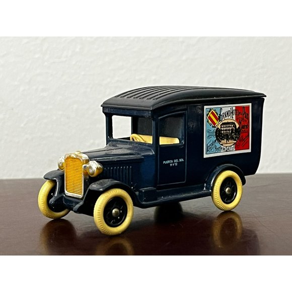 Vintage LLEDO - DAYS GONE - 1934 CHEVROLET Grand Hotel Paix Madrid Van - Picture 7 of 9